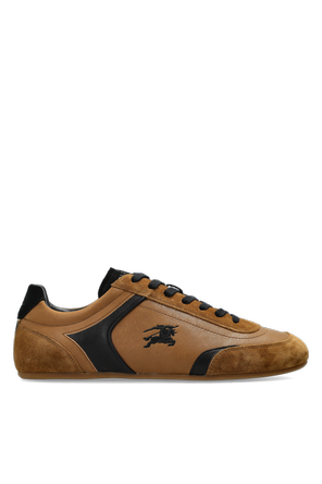 Leather sports shoes