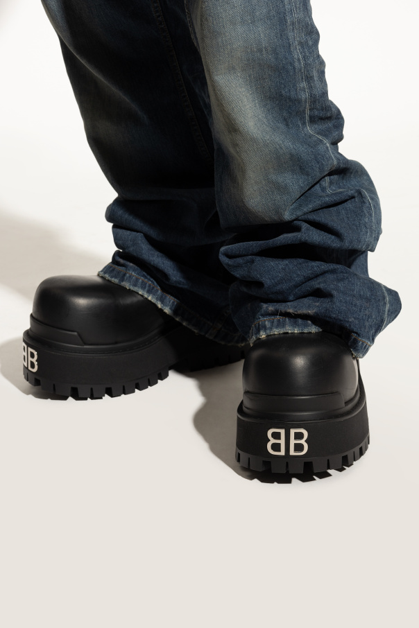 Balenciaga Leather shoes