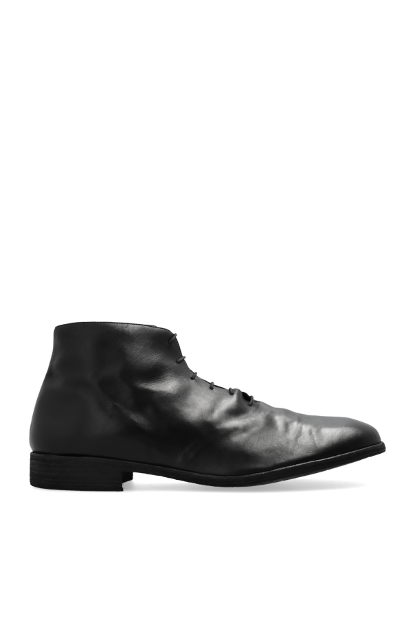 Leather ankle boots od Petrosolaum