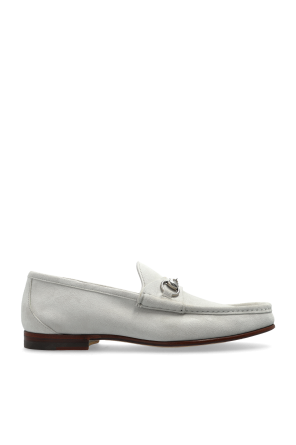 Loafers type shoes