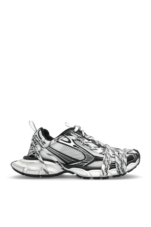 Sport shoes `3XL Extreme Laces` od Balenciaga