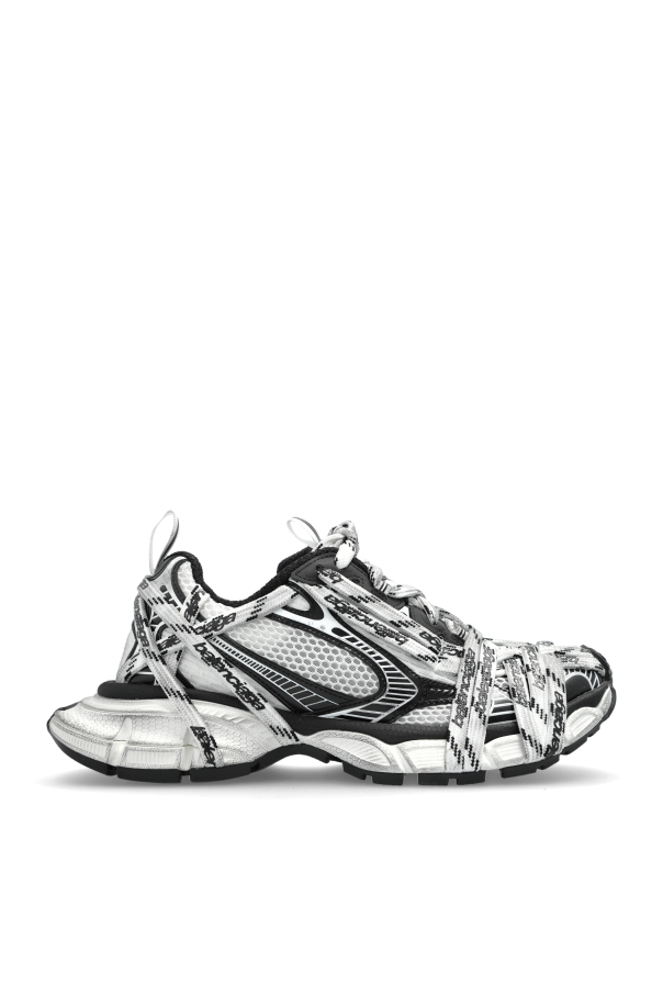 ‘3XL’ sports shoes od Balenciaga