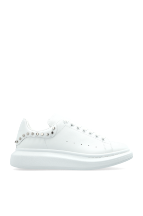 Buty sportowe z ćwiekami