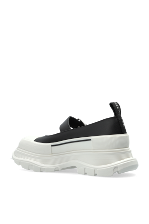 Alexander McQueen Leather shoes with logo