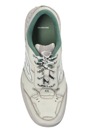 Balenciaga ‘Hamptons Medium Worn-Out’ sports shoes