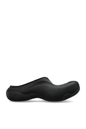 ‘Basketball’ shoes
