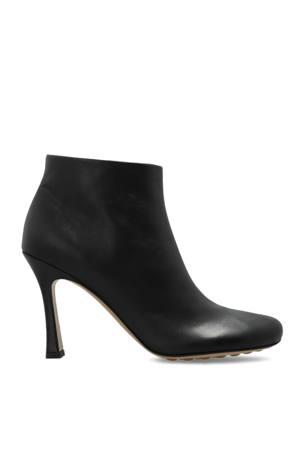 ‘Rana’ heeled ankle boots od Bottega Veneta