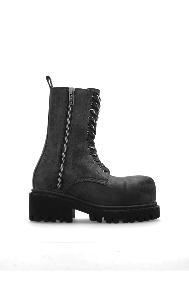 Stomper lace-up boots od Balenciaga