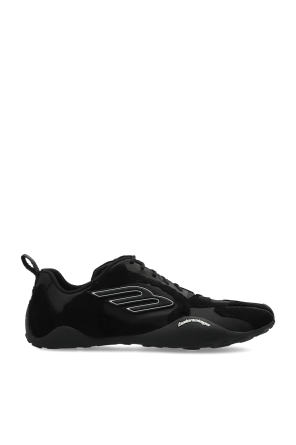 ‘Monday Ultra’ sports shoes