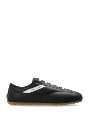 ‘Boxe’ sports shoes