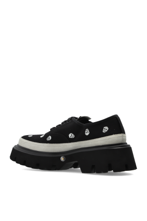 Alexander McQueen Sports shoes on the 'Ollie' platform