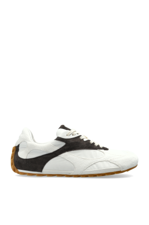 ‘Orbit Flash’ sports shoes