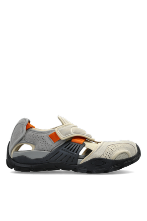 Apres Hike Low-Top Sneakers