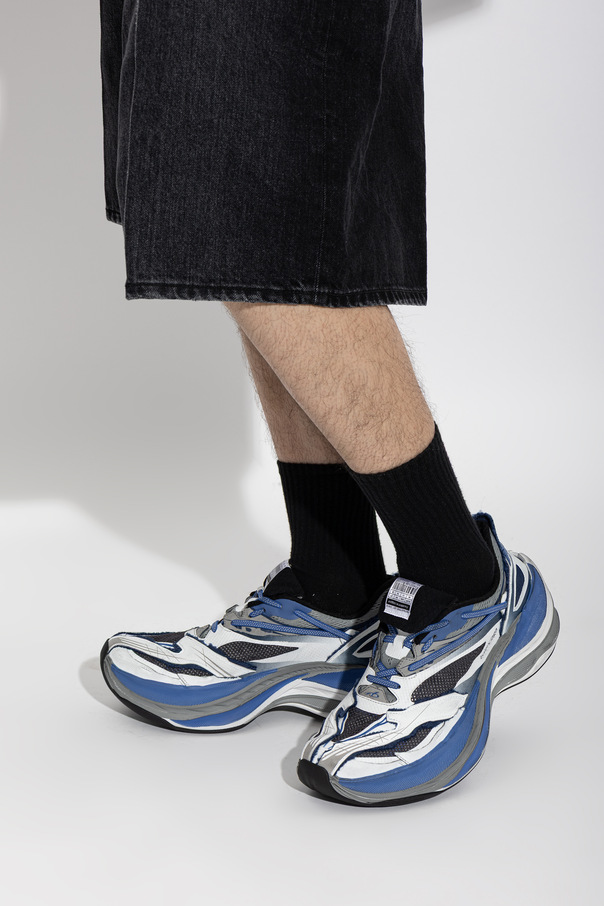 Balenciaga ‘Jet/W’ sports shoes
