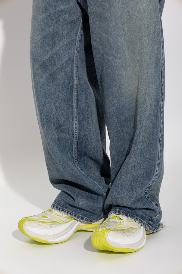Balenciaga ‘Jet/W’ sports shoes