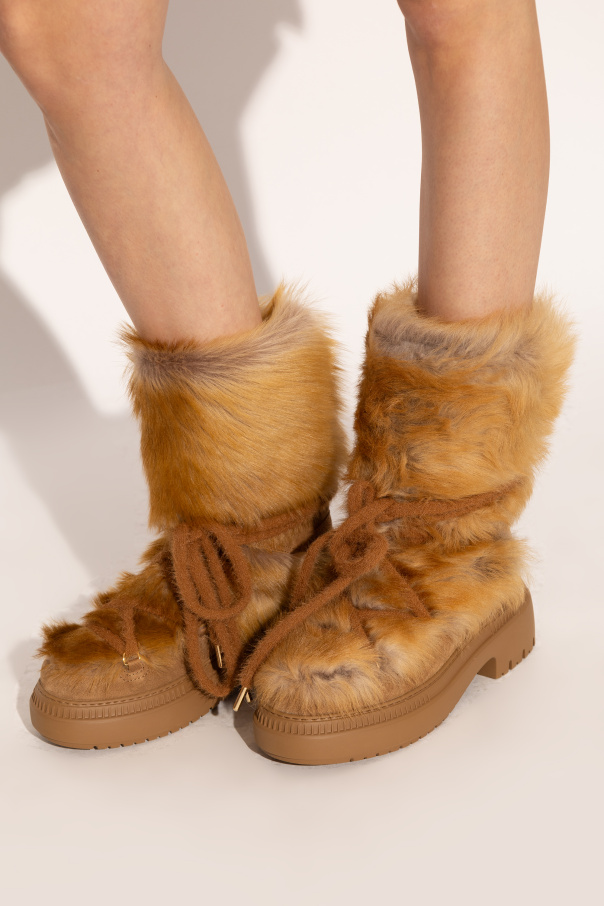 Fendi Snow boots with fur