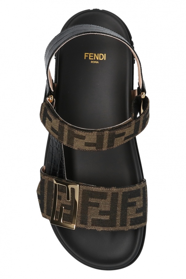 trompet ledelse gentage Women's Shoes | Fendi Sandals with logo | IetpShops | is quite a fan of  Fendi