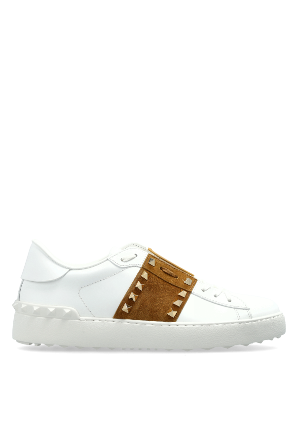 Leather sports shoes with studs od Valentino Garavani