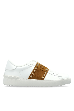 Sportliche Lederschuhe mit Nieten