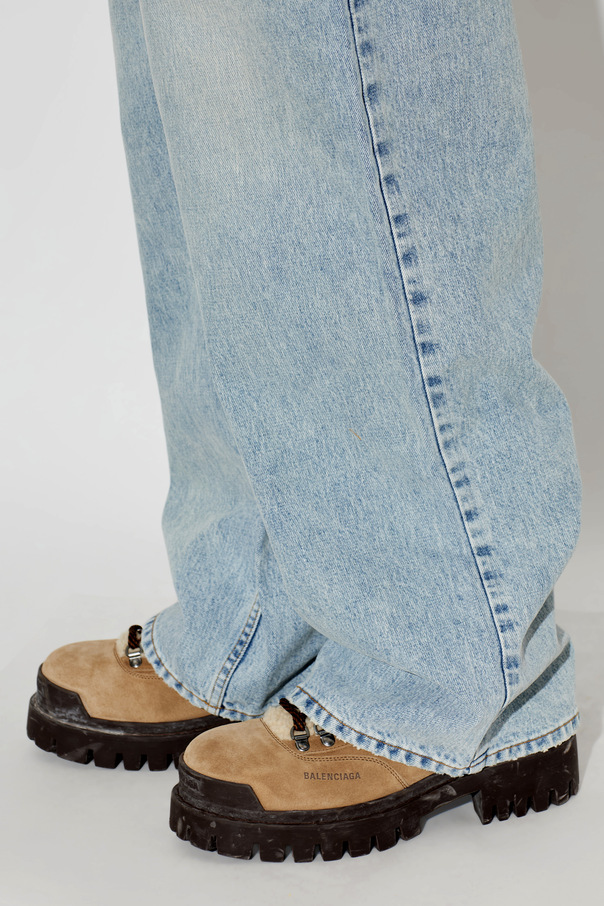 Balenciaga Заемни боти до глезена с ефект „vintage“