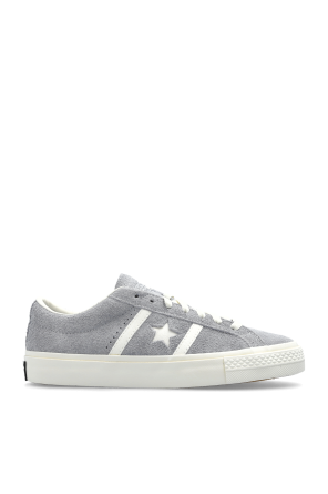 Sports shoes ‘One Star Academy Pro’