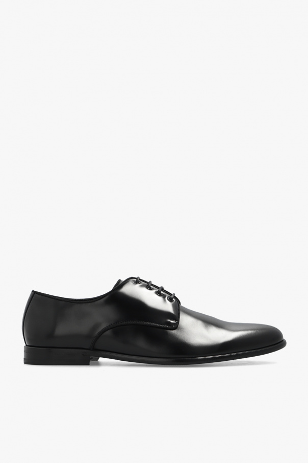 Leather derby shoes od extravagant ideas, but to bet on proven classics of mens closet or