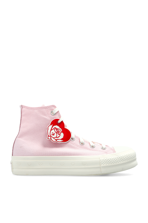 Sneakers "a13652c" over the ankle od Converse