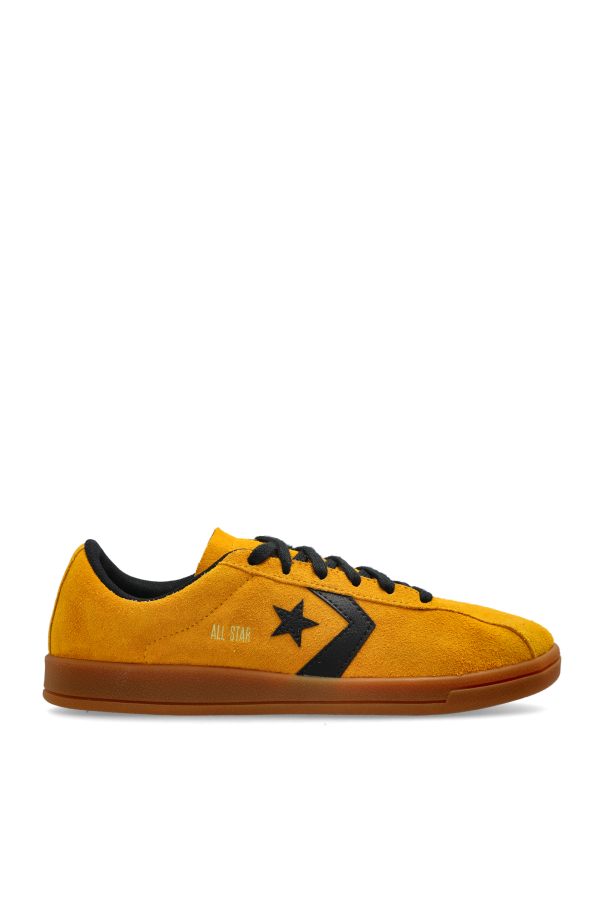 Sports shoes `A15621cC` od Converse