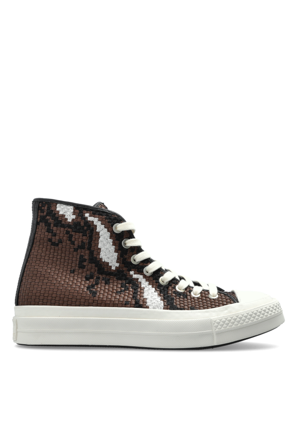 ‘Chuck Taylor’ sports shoes from the ‘First String’ collection od Converse