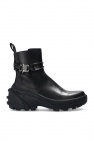 1017 ALYX 9SM Slip into a pair of perfect fall Chelsea boots