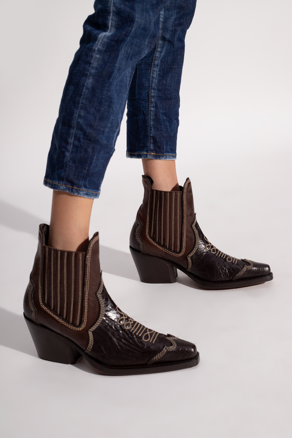 Dsquared2 ‘Cillian’ boots with stitching