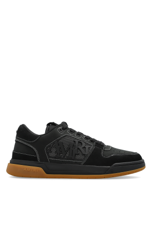 ‘Classic Low’ sports shoes
