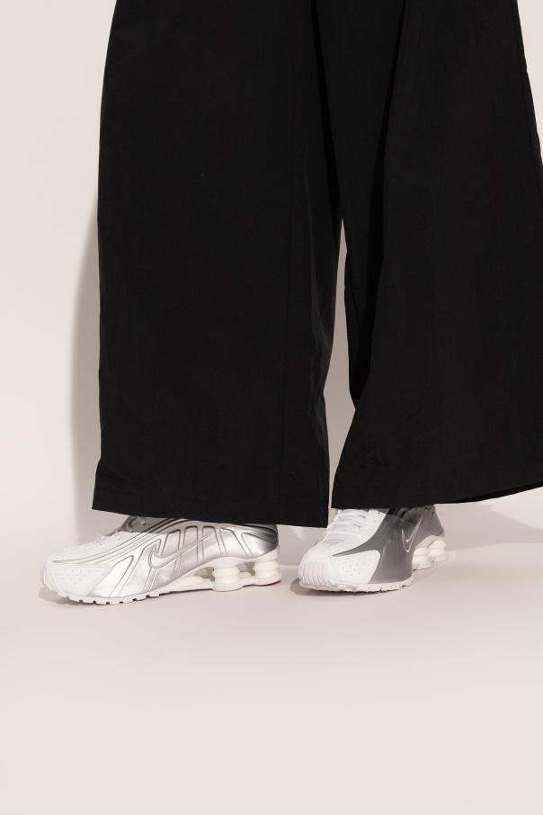 Nike Sportschuhe "Shox R4"