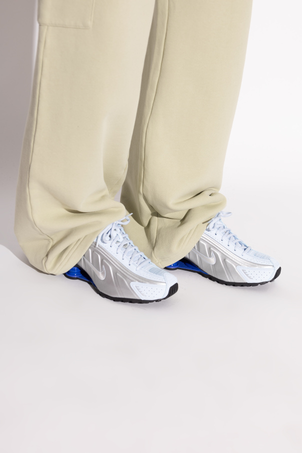 Nike Sports shoes "Shox R4"