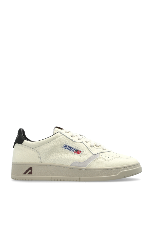 "Medalist Low" sports shoes od Autry