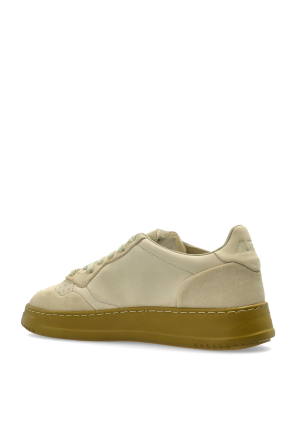 Autry Sport shoes "MEDALIST LOW"