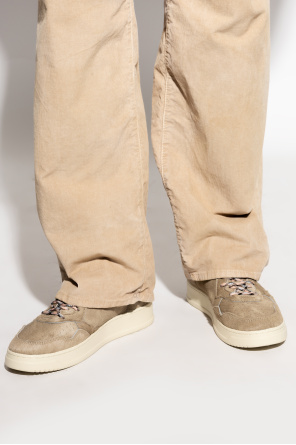 Sport shoes "medalist low" od Autry