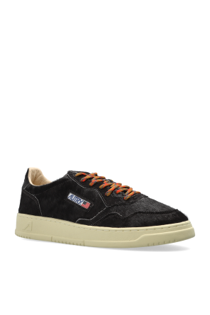 Autry Sports shoes "MEDALIST LOW"