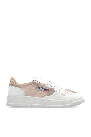 Sneakers ‘Medalist Low’
