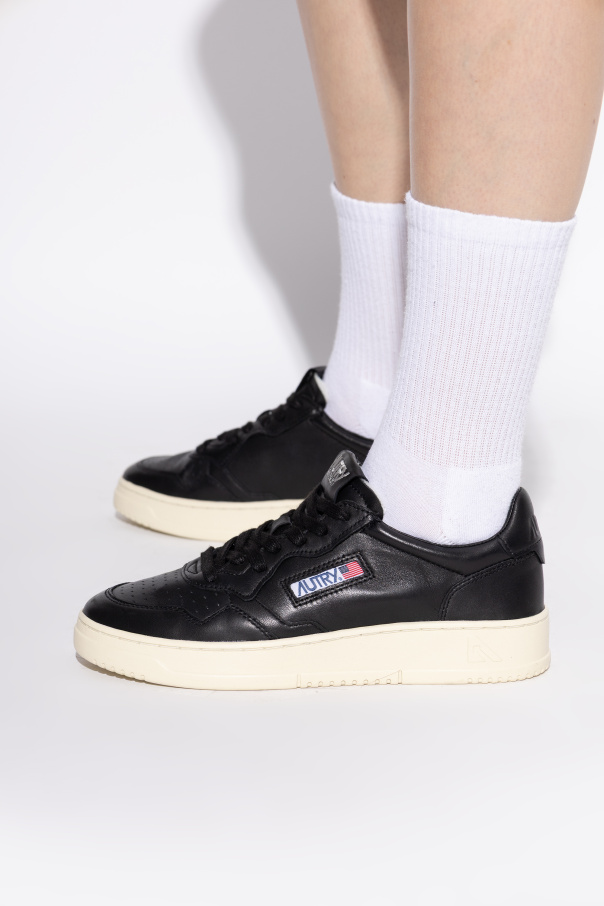 Autry "MEDALIST LOW" sports shoes