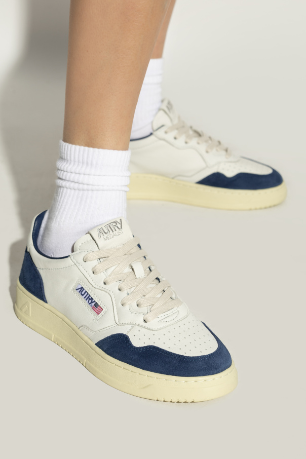 Autry Sneakers 'Medalist Low'