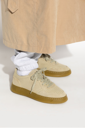 "medalist" sports shoes od Autry