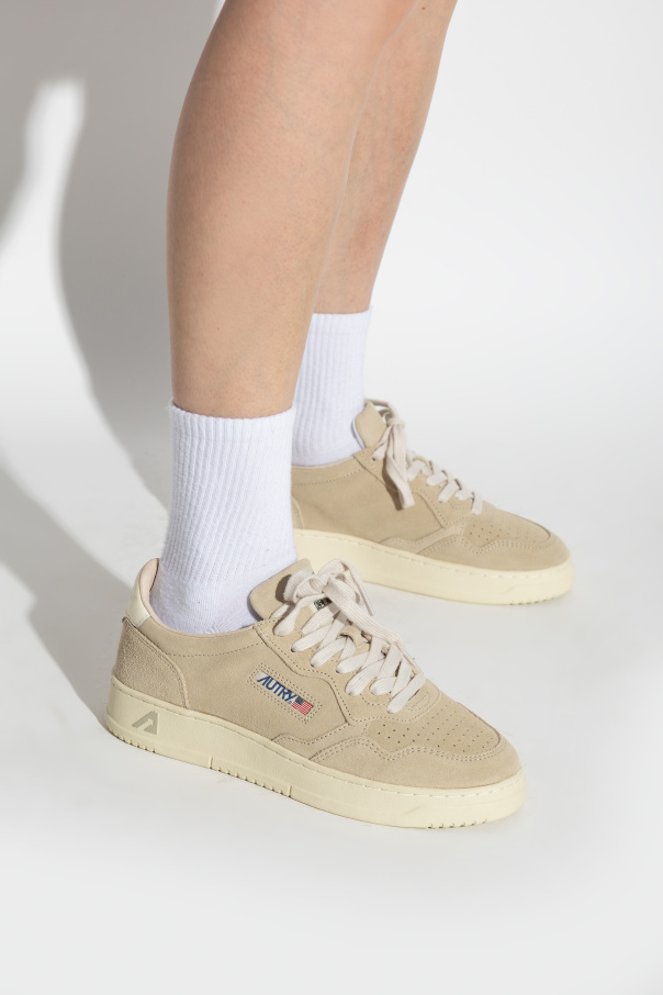 Autry "Medalist Low" sports shoes