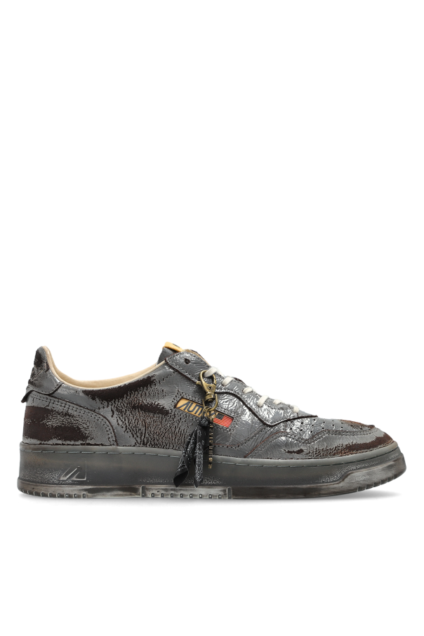 ‘Medalist’ sports shoes od Autry