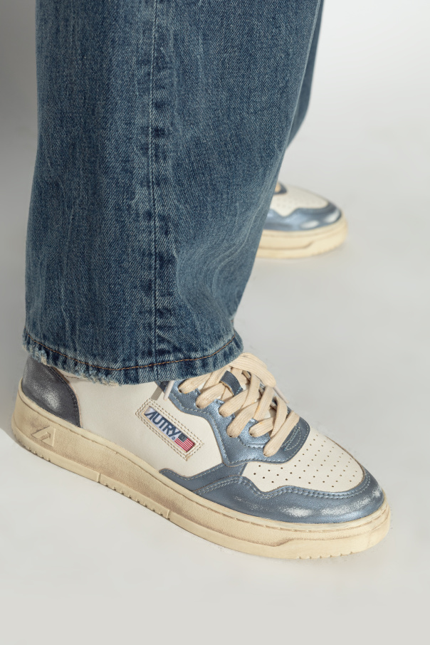 Autry Sneakers Medalist Low Super Vintage