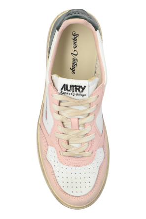 Autry Sports shoes `Supvint Low`