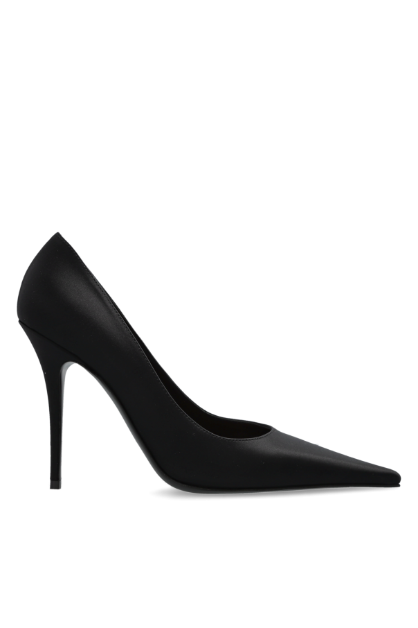 Satin heeled shoes 