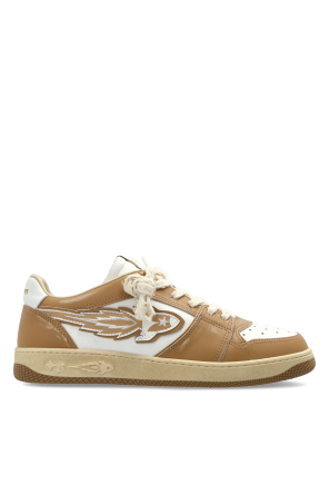 Sports shoes "egg rocket 3" od Enterprise Japan