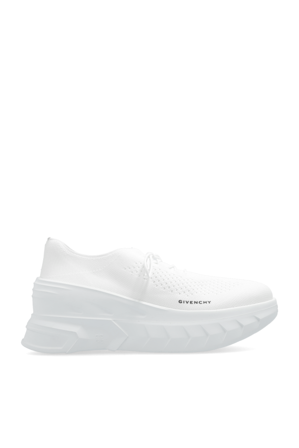 ‘Marshmallow’ sneakers od Givenchy