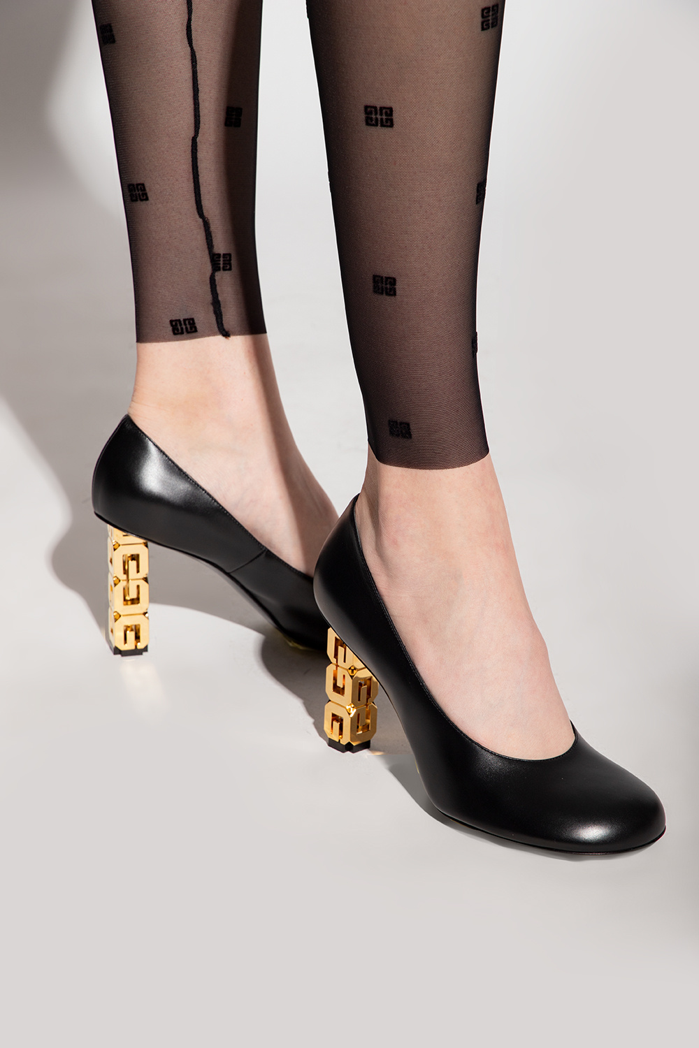 Givenchy ‘G Cube’ pumps